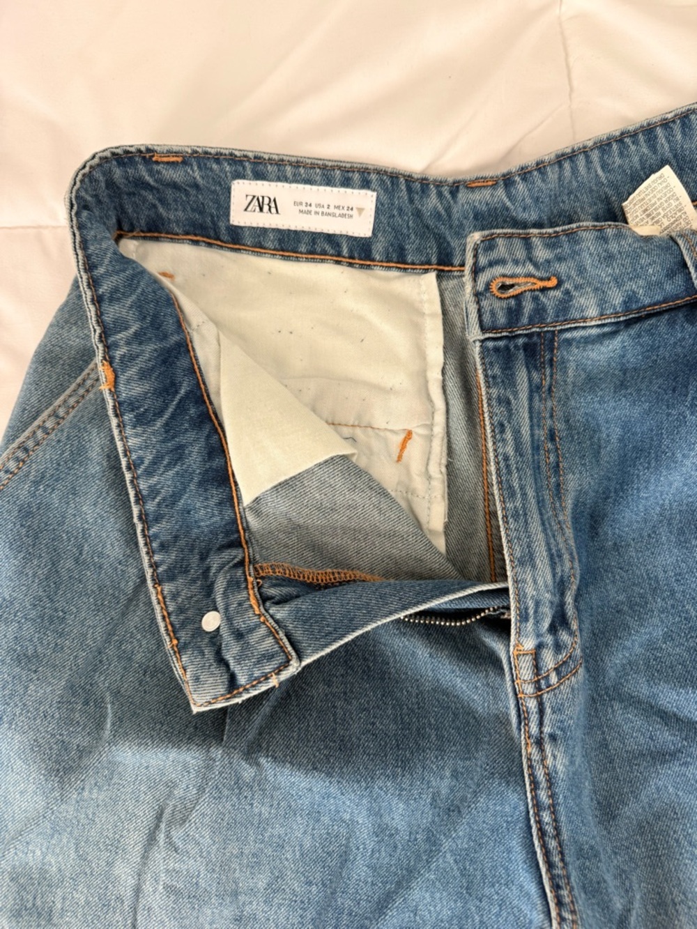 Zara Wide Leg Denim Jeans in Light Blue Wash - Picture 4 of 4